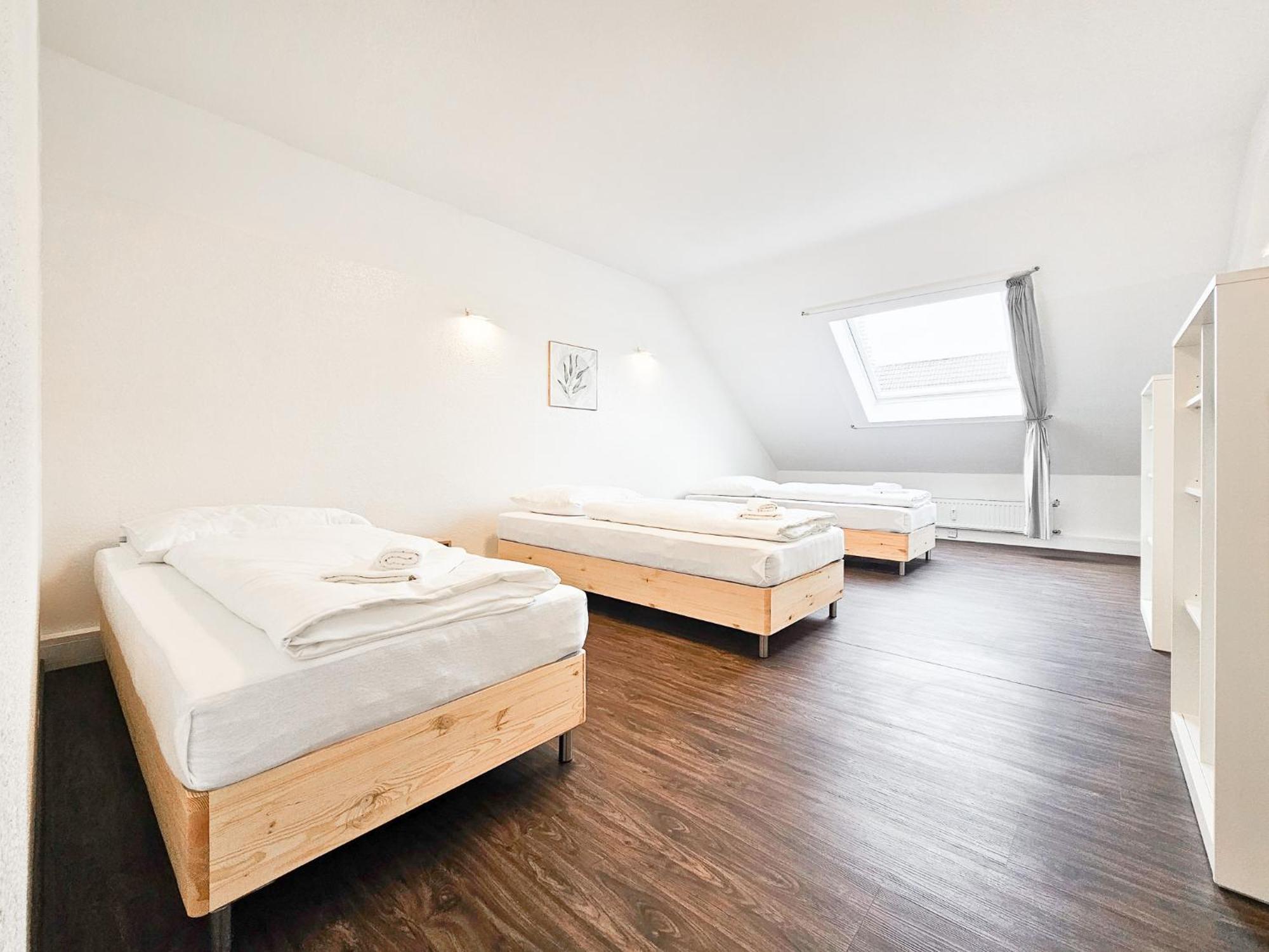 Raj Living - City Center Apartments With 5 Rooms - 10 Min Messe Dus Düsseldorf Exterior foto