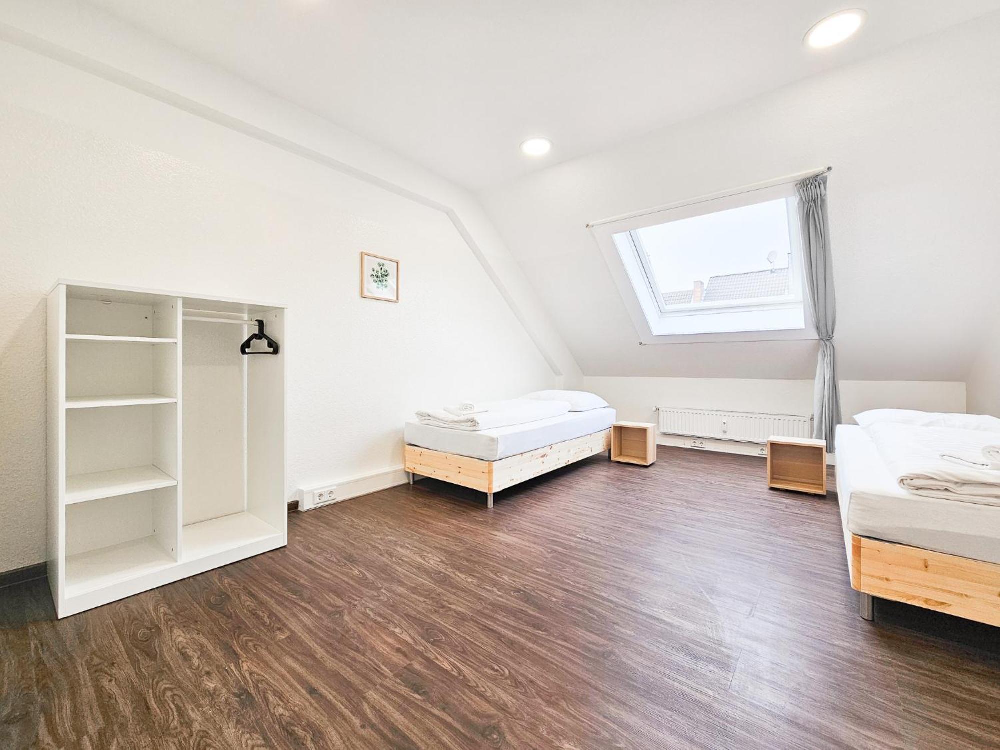 Raj Living - City Center Apartments With 5 Rooms - 10 Min Messe Dus Düsseldorf Exterior foto