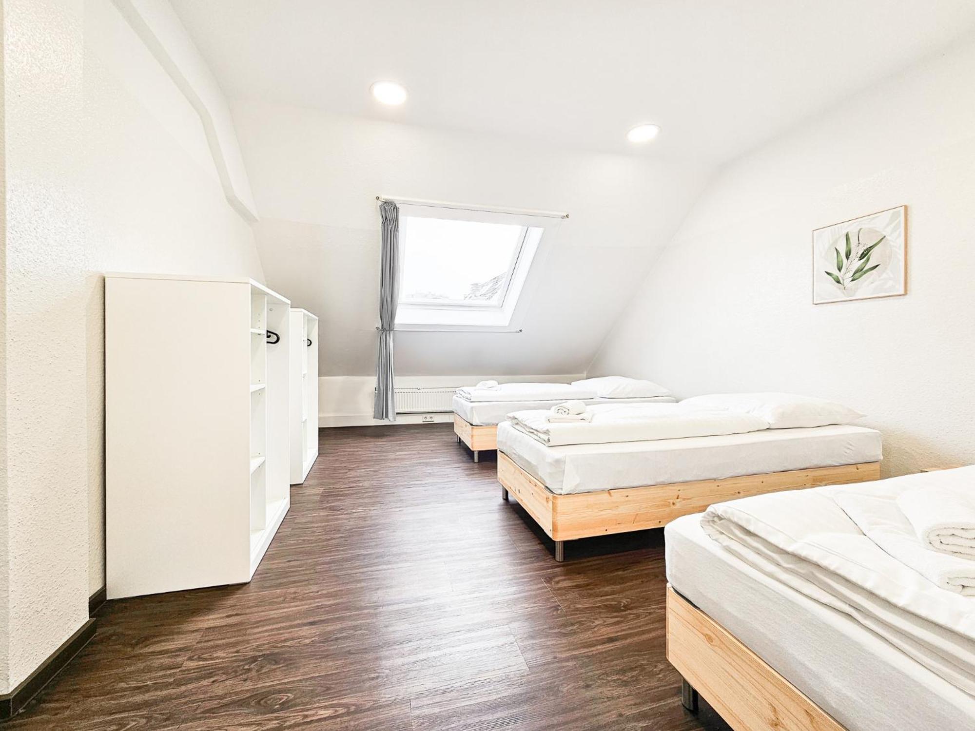 Raj Living - City Center Apartments With 5 Rooms - 10 Min Messe Dus Düsseldorf Exterior foto